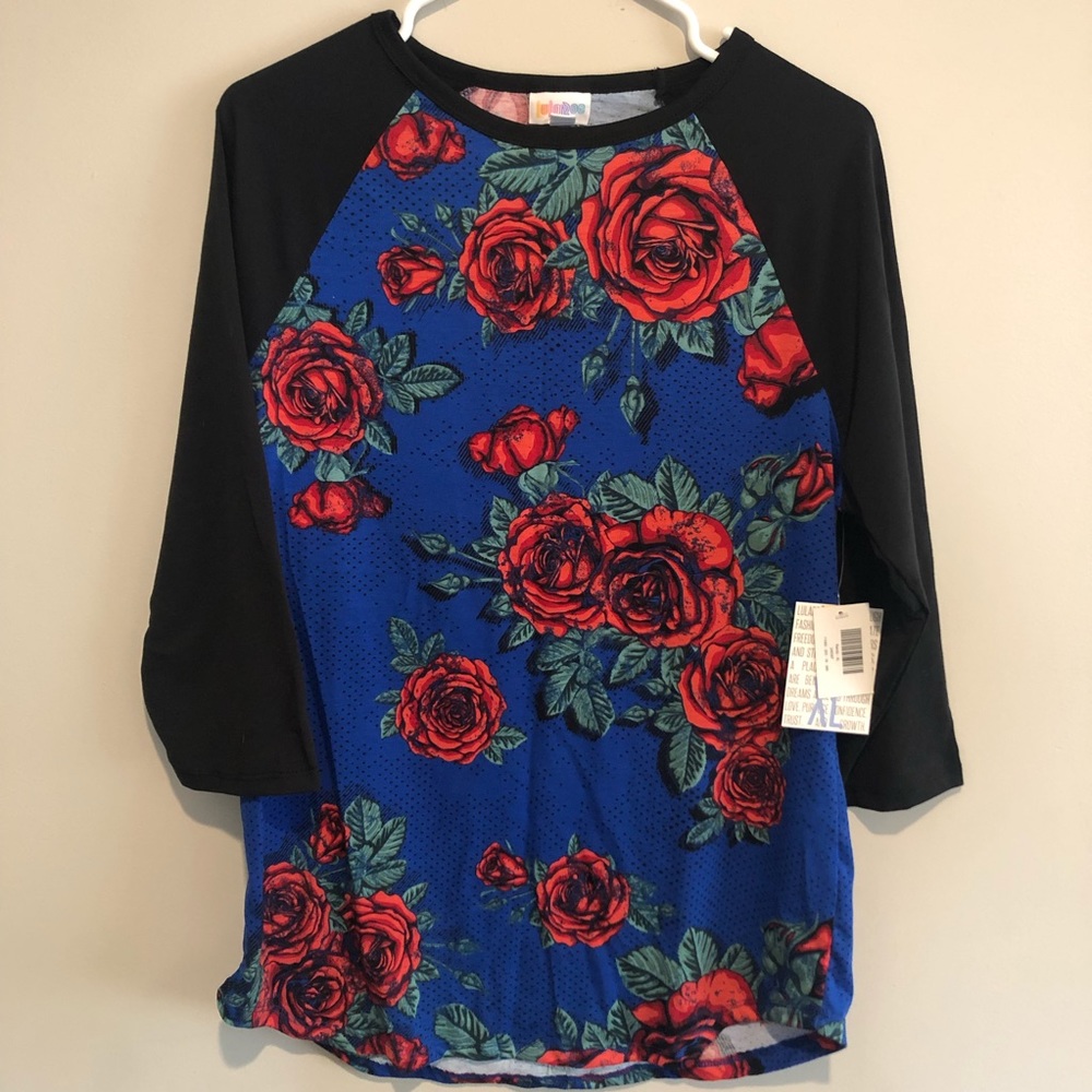SOLD💜Lularoe Floral Randy T